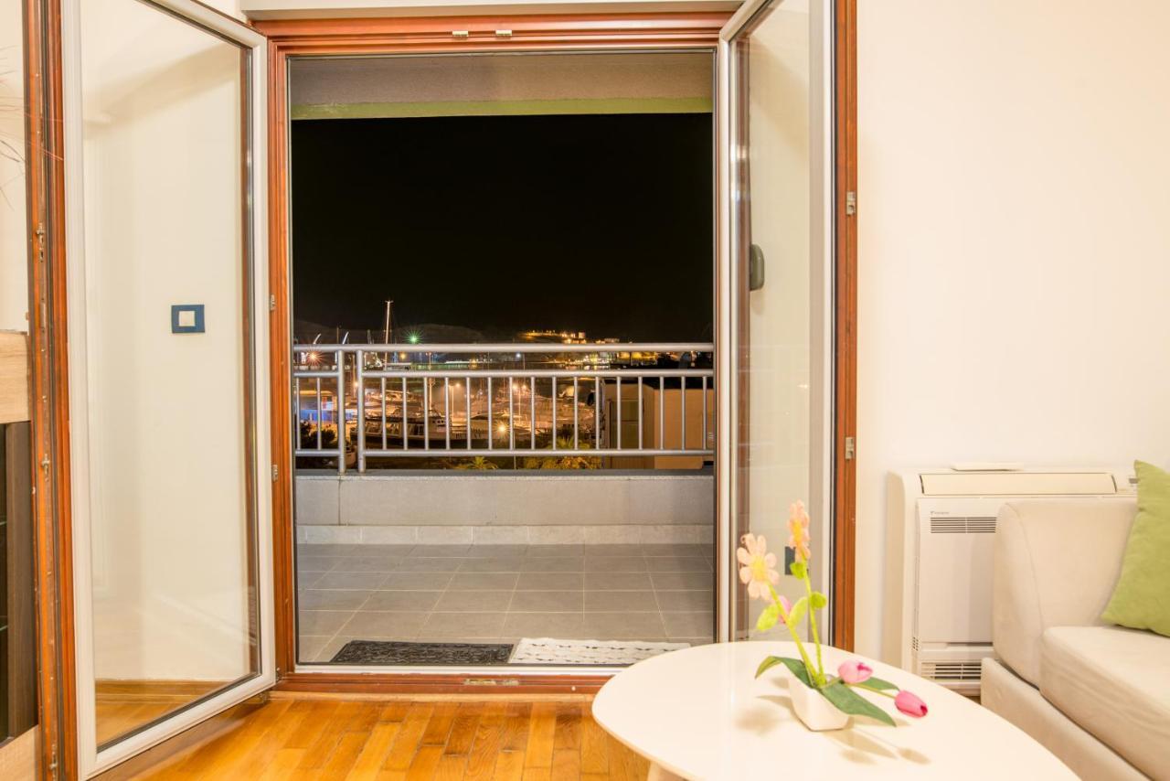 Apartment Stefano Bar Exteriör bild